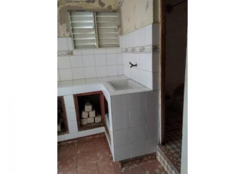 Se vende un APARTAMENTO en el centro del Cotorro
