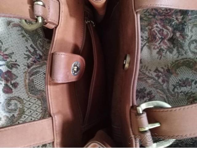 SE VENFE CARTERA DE PIEL