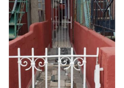 Se Vende o se Permuta Una Casa de Tres plantas en Playa