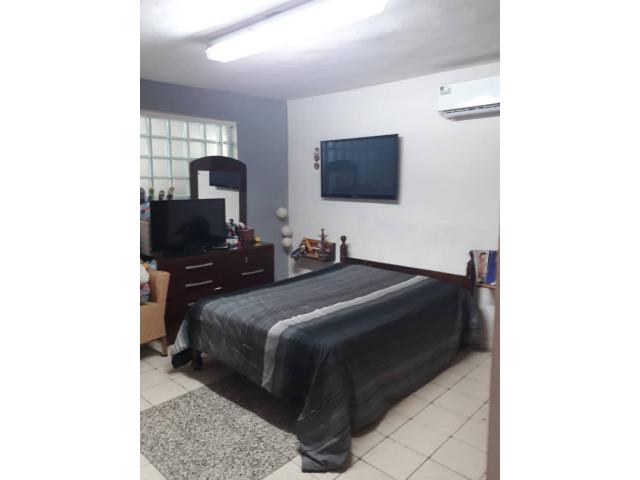 Casa en centro del Cotorro muy buena